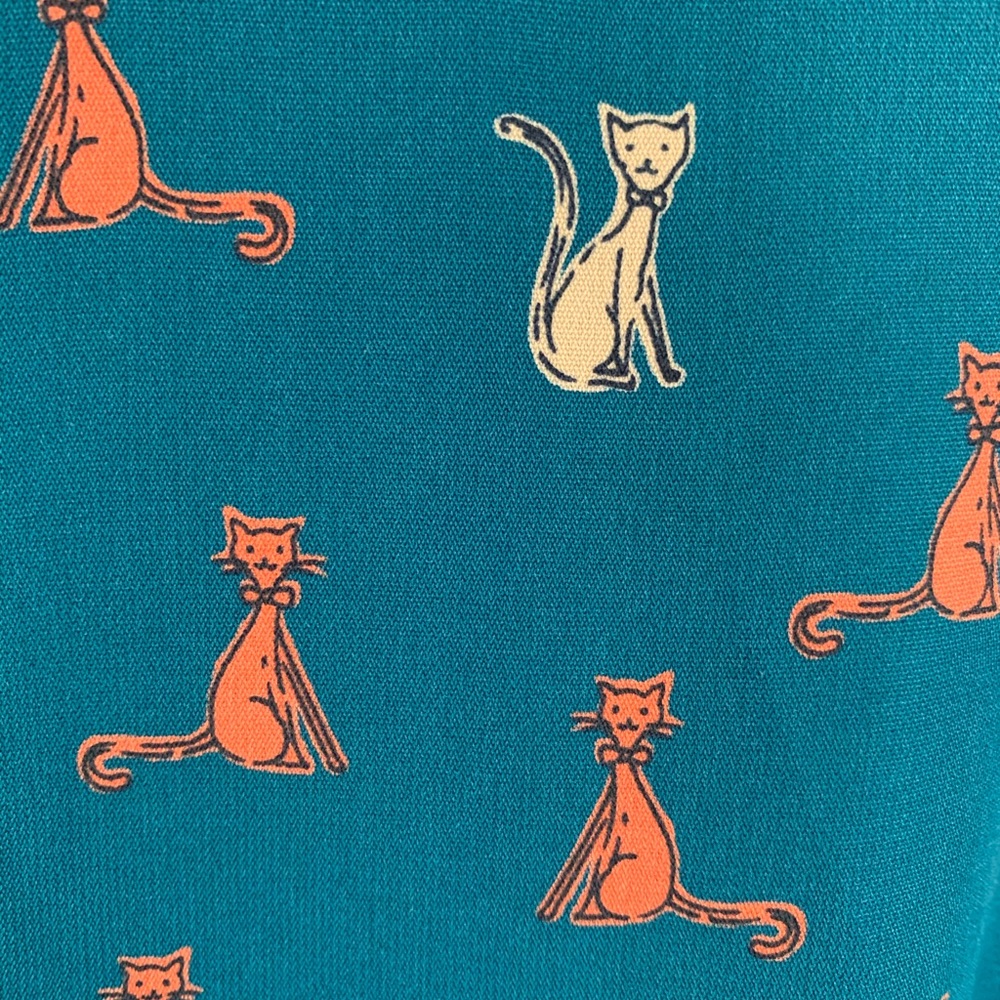 Cute Knee Length Dress with Cats - Picture 5 of 6